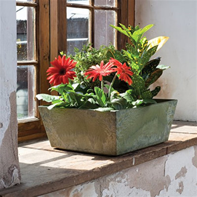 Atena Planter