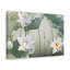 Magnifique fleur blanche sur toile de lotus-703336836