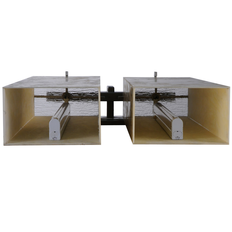 Touro 2 - Light Armed Sconce
