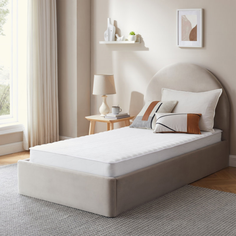 Matelas à ressorts Bonnell de 6 po de fermeté moyenne, soutien uniforme et confort durable pour un sommeil équilibré