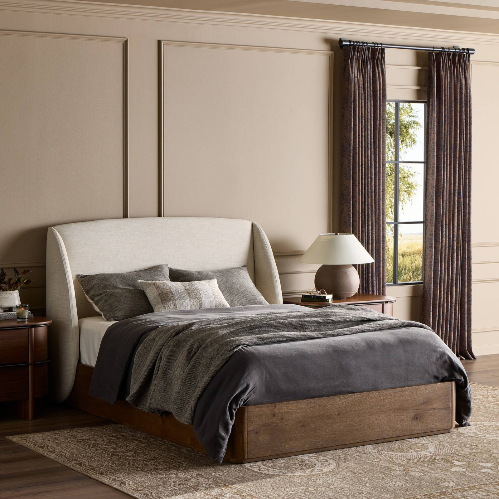 Tenby Wingback Bed, Queen, Cambric Ivory/Natural Oak