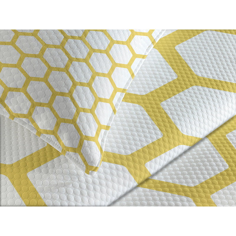 Queen White and Yellow Quilted Bedspread Set with Shams