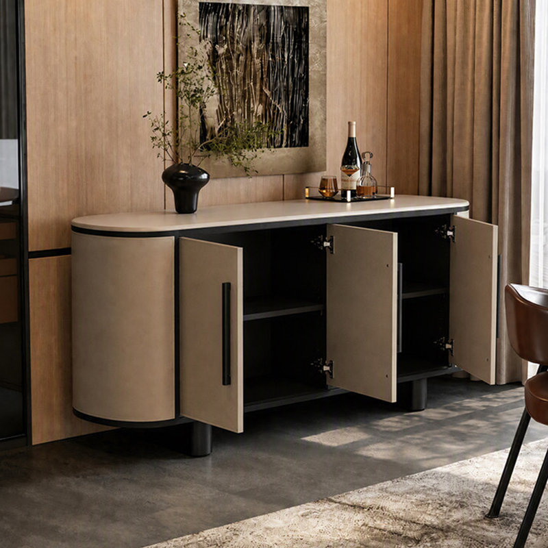 Buffet simple et moderne de style italien