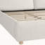 Très grand lit plateforme tapissier avec deux coussins amovibles, tissu Boucle, blanc