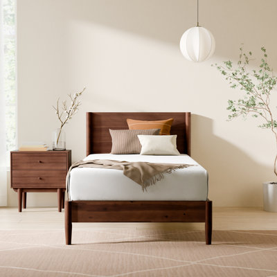 Lit plateforme moderne en bois massif Almond