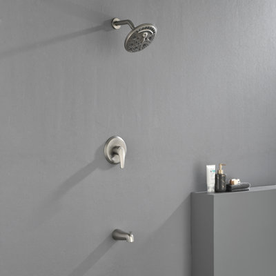 Robinet de baignoire et douche avec valve brute