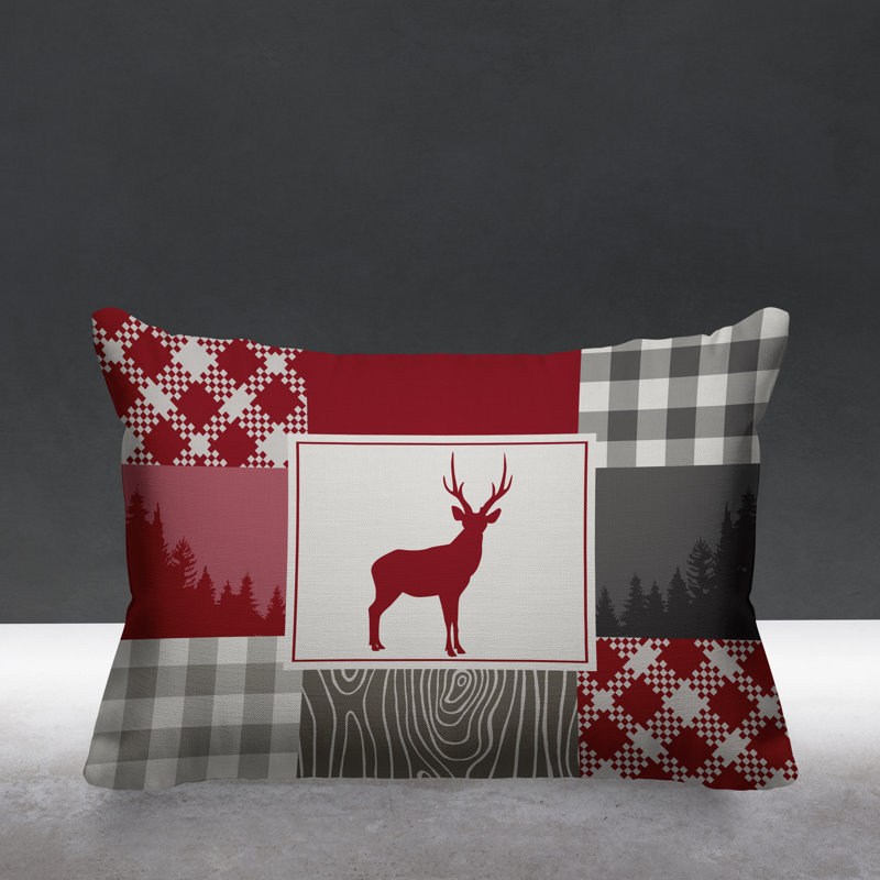 Coussin intérieur / extérieur Range Trees Cabin, 19 po x 19 po, Rouge, Carré