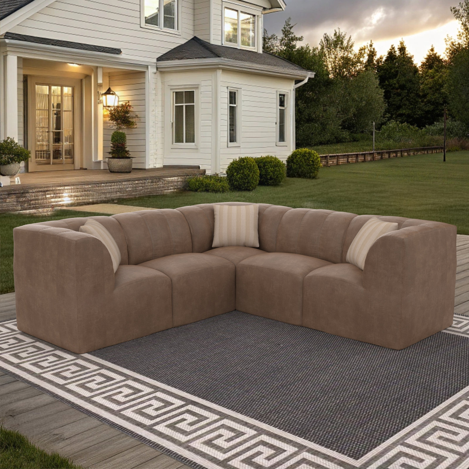 Praia 124" Patio Sectional