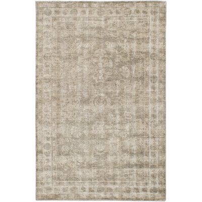Zara Silk Oriental Indoor Rug