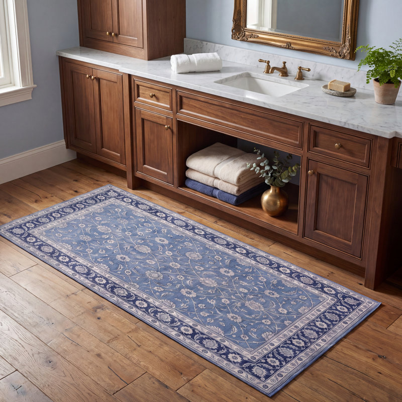 Tapis Hollis traditionnel à motif floral intégral bleu, gris et crème, lavable à la machine, antidérapant, à poils courts, pour l'intérieur et l'extérieur, adapté aux animaux domestiques, idéal pour le salon, la chambre, la salle à manger, l'entrée, le corridor ou le bureau.