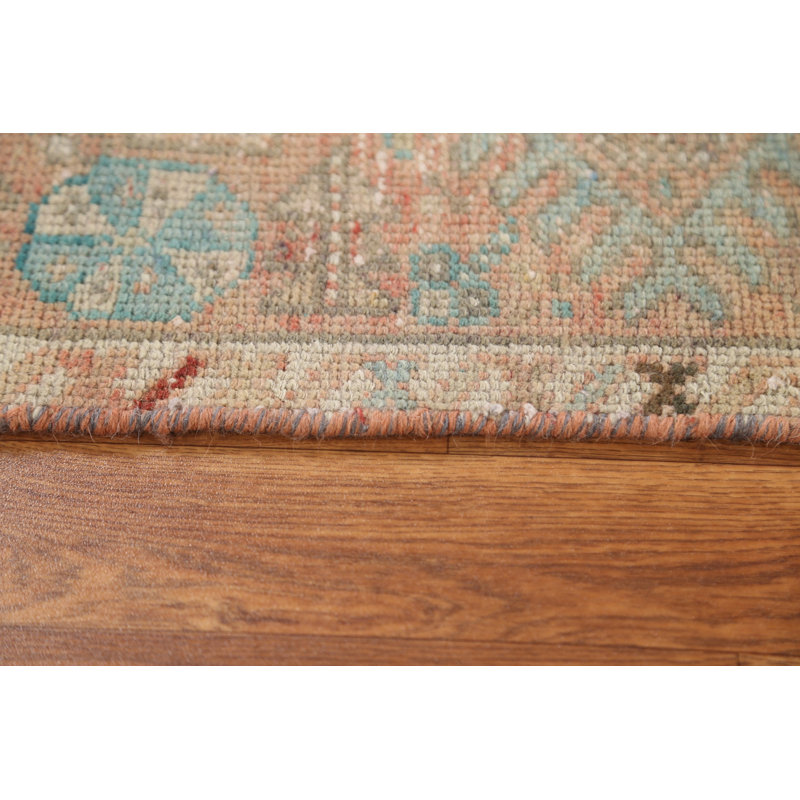 Tapis persan à motif végétal Gharajeh