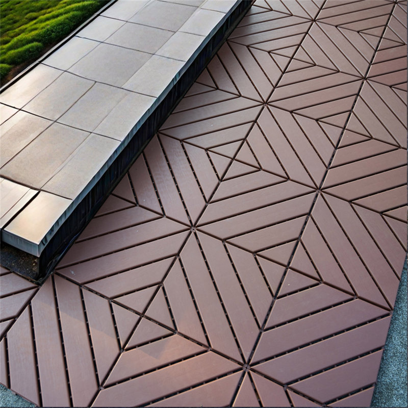 Paquet de 44 tuiles de terrasse emboîtables en plastique