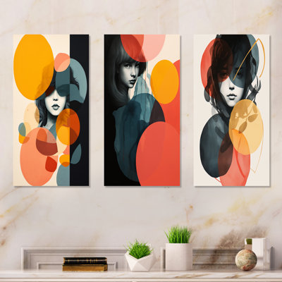 «Woman Portait Collage Fusion Forms I - Abstract Collages», ensemble de 3 décorations murales