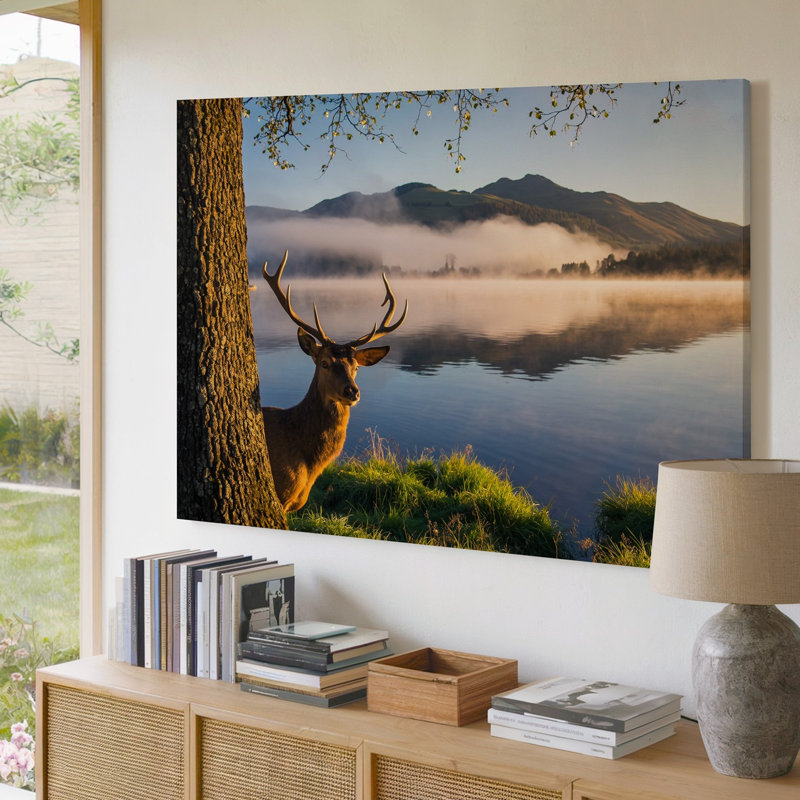 Reproduction d'art sur toile, "Un cerf majestueux avec des bois éminents", H 30 po x l 30 po
