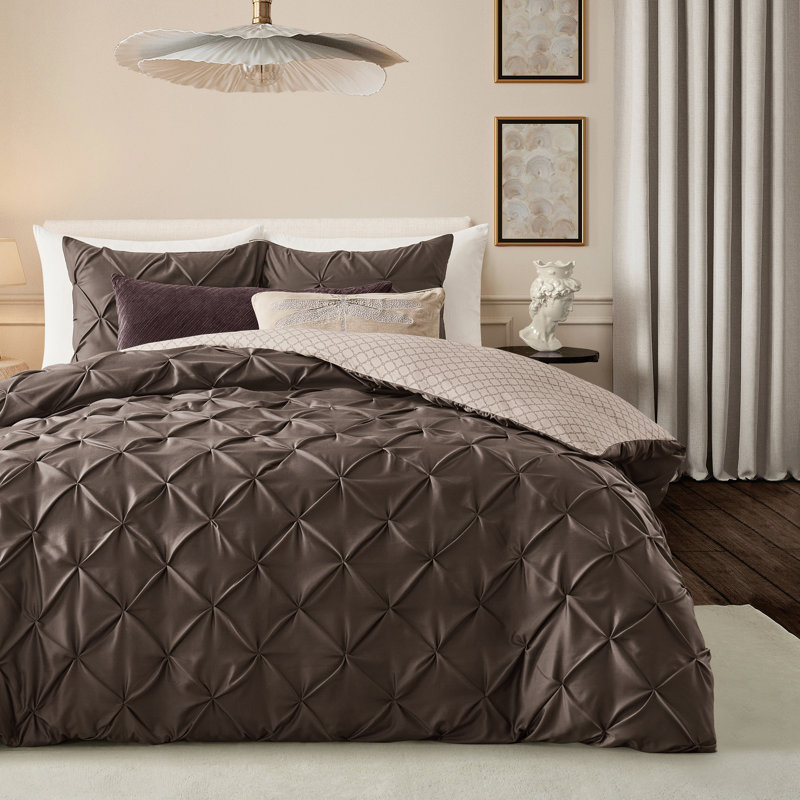 Pintuck Bedding, Queen, Brown
