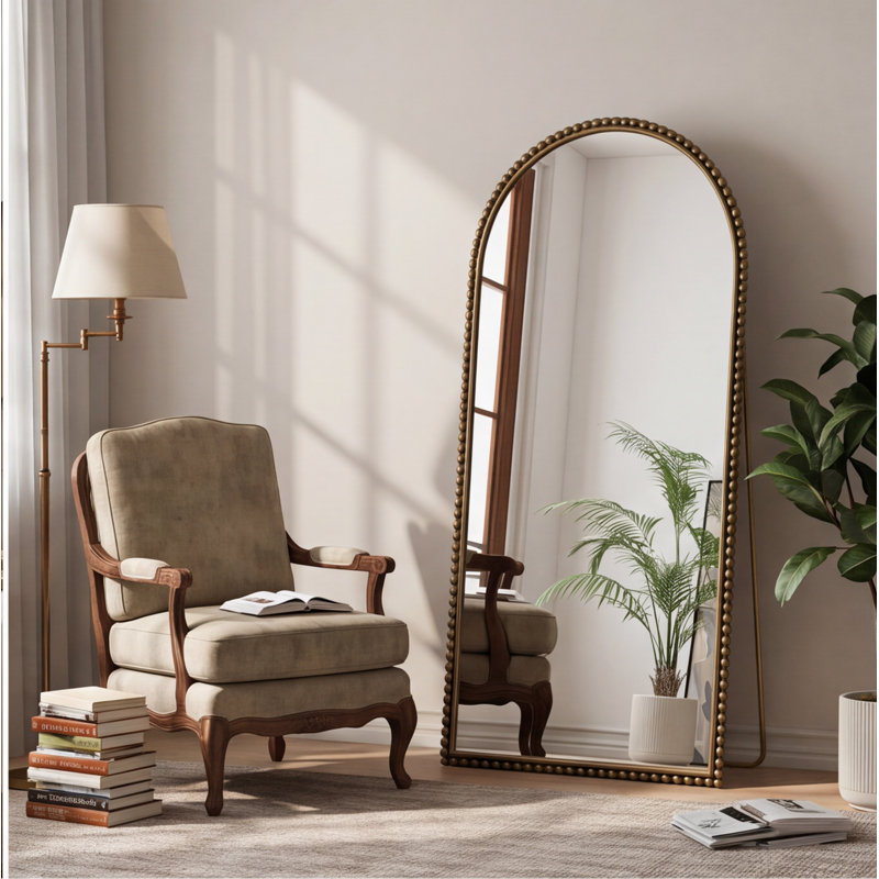 Miroir autoportant rétro sur toute la longueur et pieds en fer robustes pour la chambre à coucher et le salon