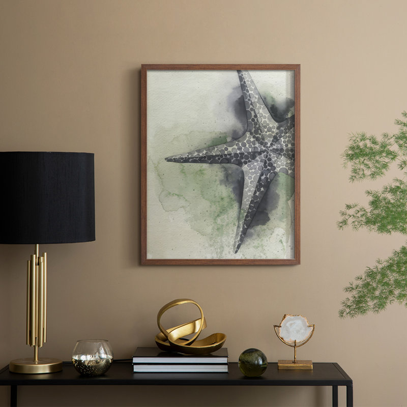 «Found Starfish II», reproduction encadrée - bois massif, H 11 po x l 9 po, Noyer