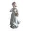Statue fille en porcelaine avec colombes blanches et panier de fleurs 6 po x 4 po x H 12 po