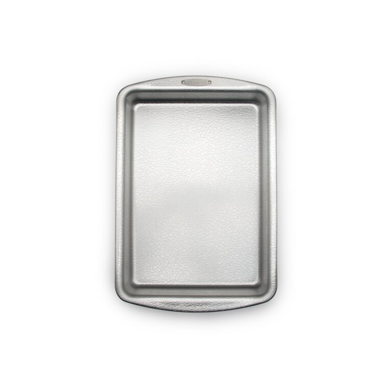 Doughmakers Aluminum Non-Stick Rectangle Cake Pan & Reviews