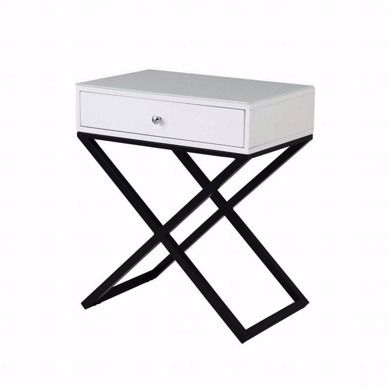Table de chevet 23 po, Blanc