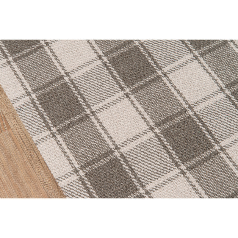 Marlborough Wool Plaid Area Rug in Gray, Rectangle 5' x 8'