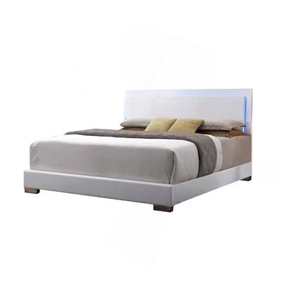 Grand lit Lorimar en cuir synthétique blanc et pieds blancs avec DEL