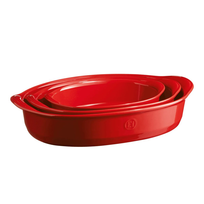 Burgundy Large Oval Baking The Right Dish, 10.6" x 6.85"