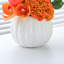 Ornements de fleurs simulées