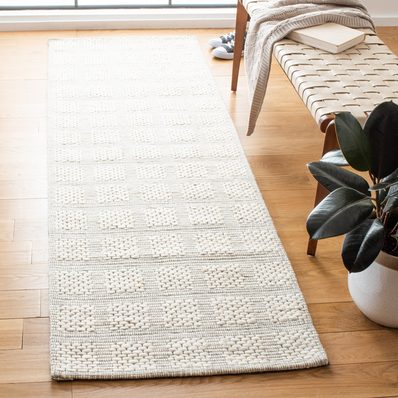 Dahl Hand Loomed Performance Solid Color Rug, Runner 2'3" x 8'