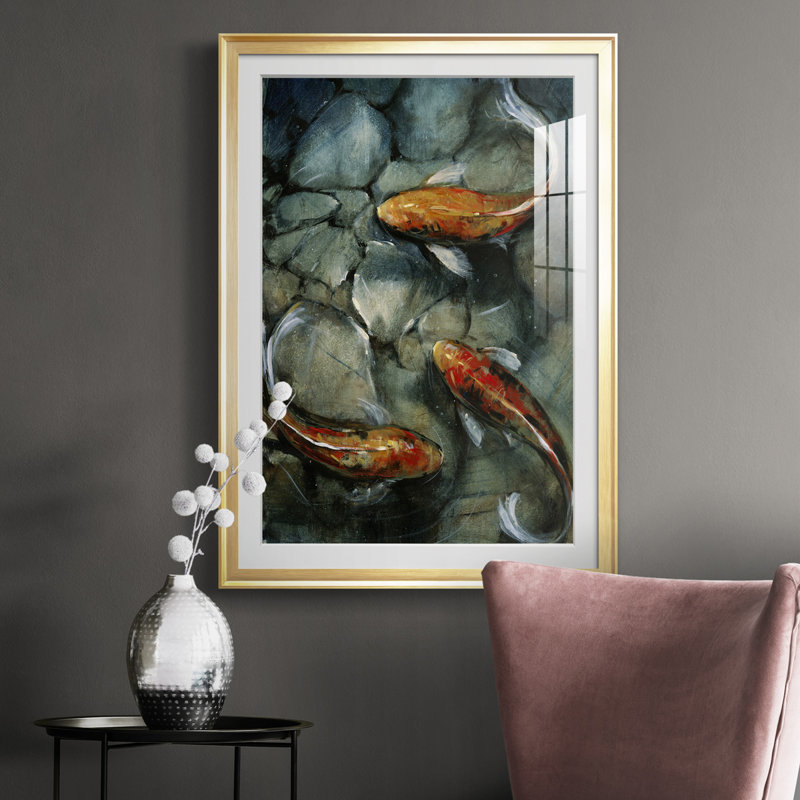 Tres Koi I, reproduction encadrée de qualité supérieure - prête à être accrochée, Or, H 36,5 po x l 26,5 po x P 1 po