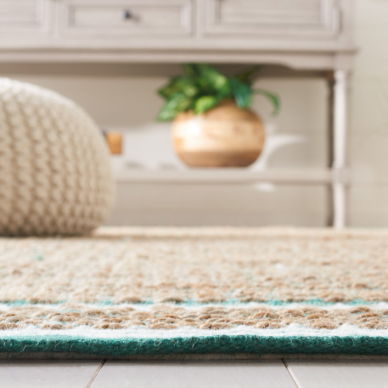 Janellie Natural Fiber Hand Woven Jute/Wool Solid Color Rug in Brown/Green, Runner 2'6" x 8'