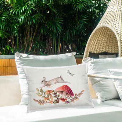 Coussin décoratif d'extérieur Rustic Botanicals & Hare par Janice Gaynor