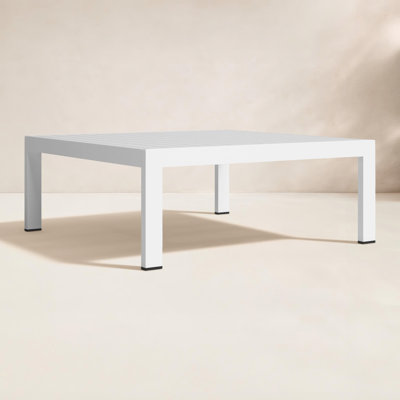 Novae 31" Patio Table