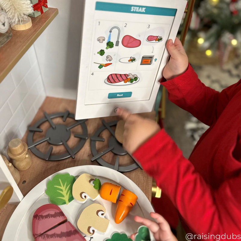 Little Chef Frankfurt Wooden Cutting Play Food