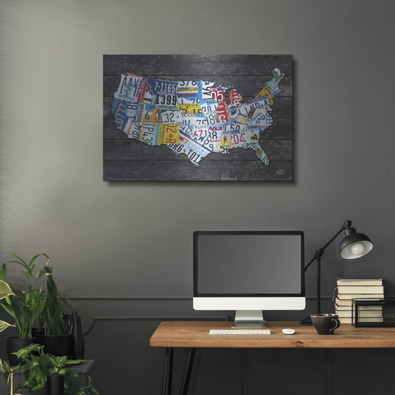 «USA Licence Plate Map» par Britt Hallowell, H 24 po x l 36 po