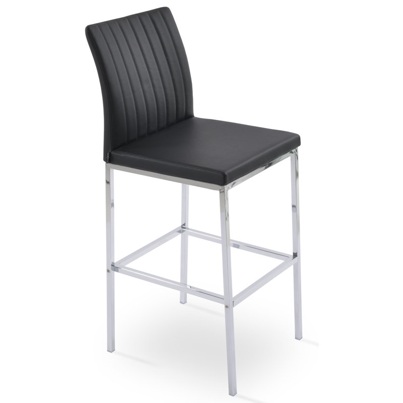 Zeyno Metal Counter & Bar Stool, Counter Stool (24" Seat Height), Chrome, Black