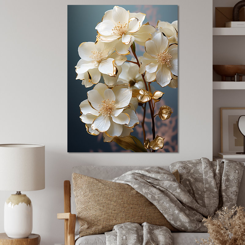 Hortensia baroque blanc et or II - hydrangées, art mural, H 44 po x l 34 po x P 1,5 po, Toile tendue