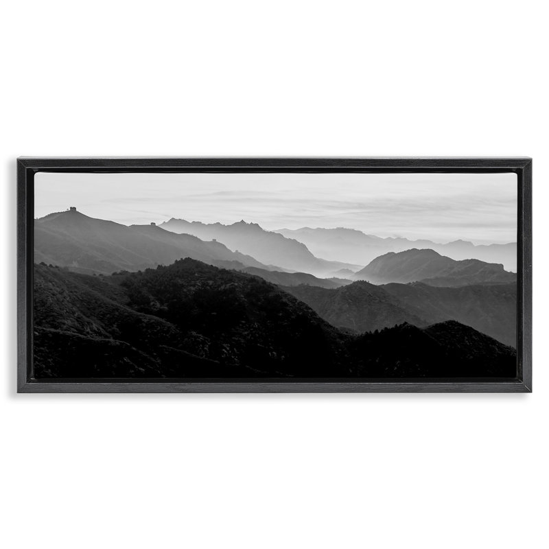 «Misty Sky Open Mountain Landscape», art mural encadré par Danita Delimont, Cadre flottant noir de jais, H 11 po x l 25 po