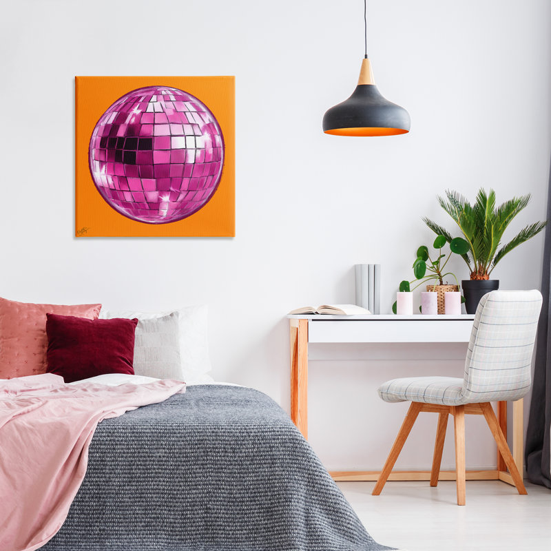 «Disco Ball on Orange», art mural par Elizabeth Medley, H 30 po x l 30 po
