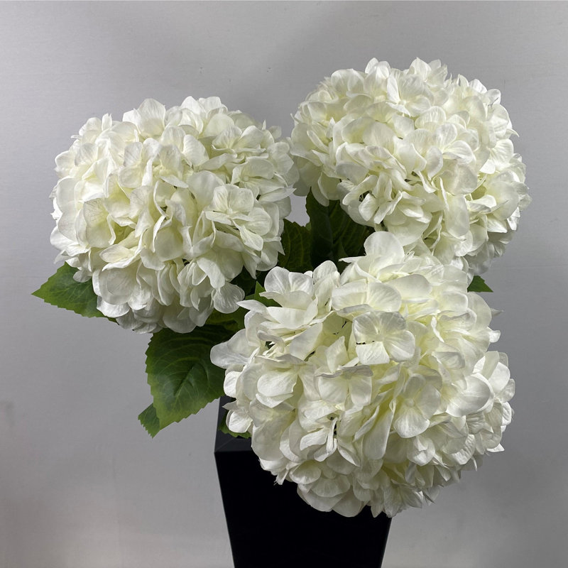 Arrangement floral d'hortensia