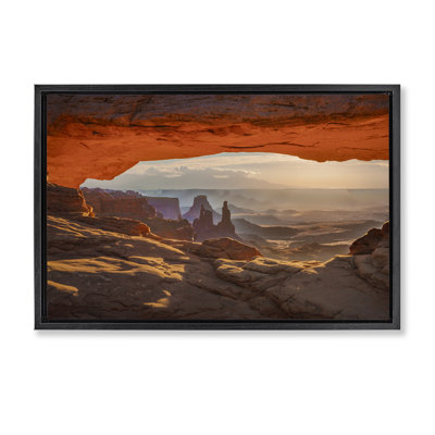 Toile encadrée «Under Canyon Rocks View» par Marty Hulsebos