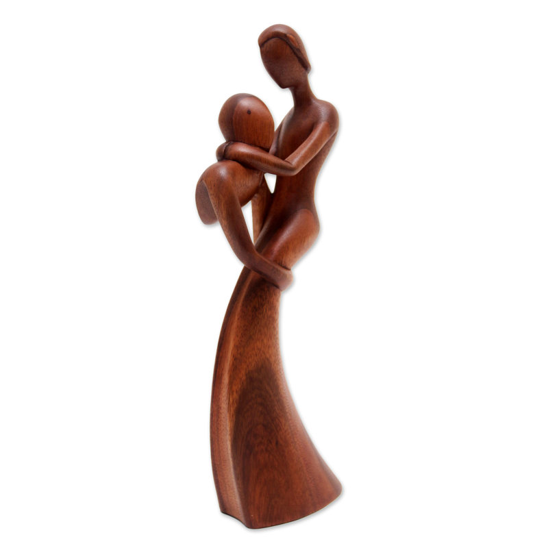 Figurines & Sculptures