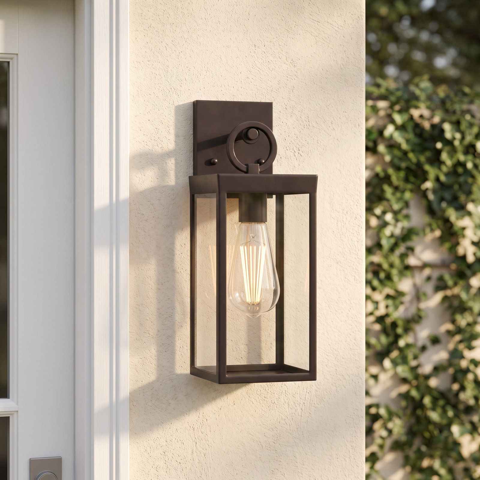 Hadid Outdoor Wall Lantern