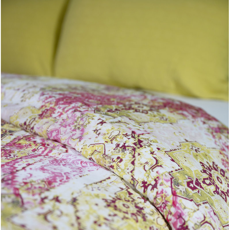 Etavonni Home Bisat, King Comforter + 2 King Shams