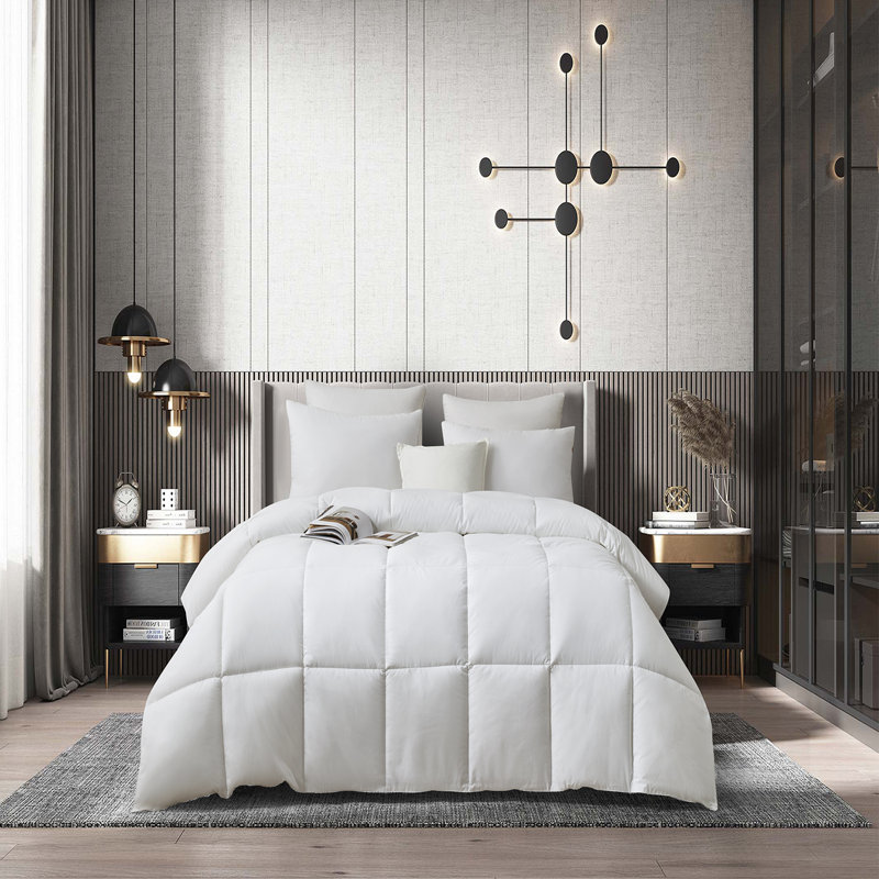 White Full/Queen Cotton Blend Down Alternative Comforter