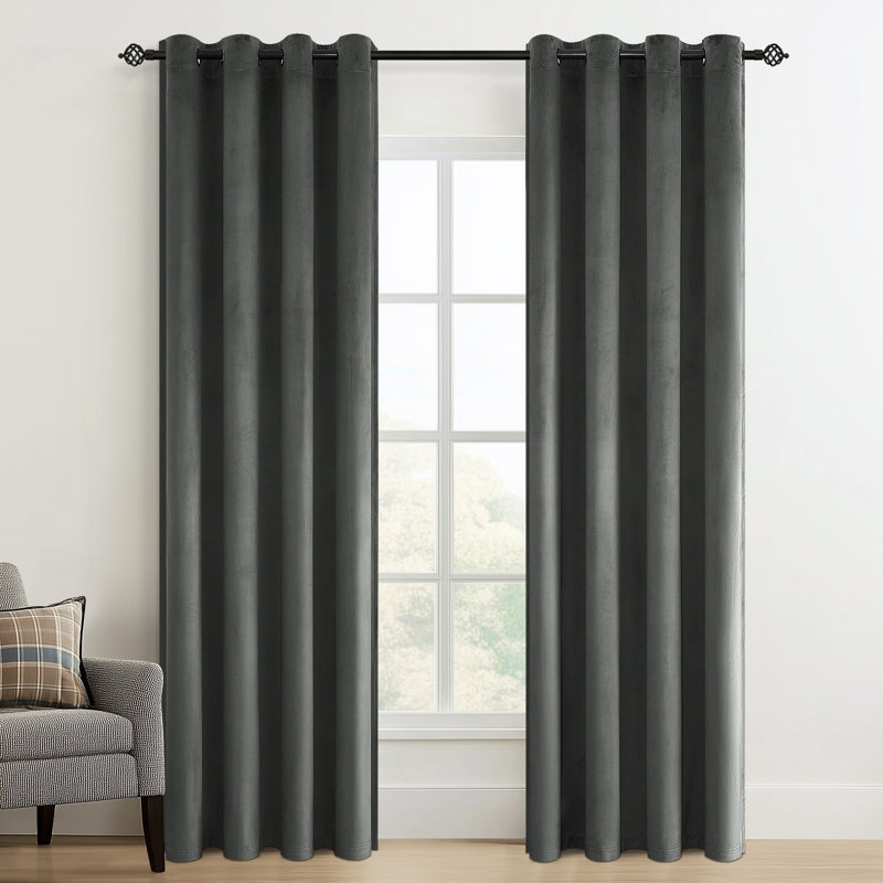 Paire de rideaux occultant avec œillets Ike, L 52 po x L 108 po, Gris