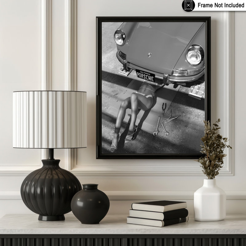 Mécanicien sexy, Unframed, Poster, 11"H x 14"W