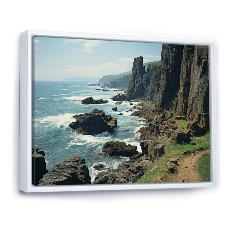 Coastal Ocean Cliff II - paysages, impressions sur toile, H 12 po x l 20 po x P 1 po, Cadre flottant blanc