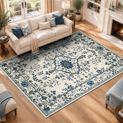 Tapis d'intérieur lavable en machine à motif floral bleu vintage, couleur crème ivoire, antidérapant et à poils courts.
