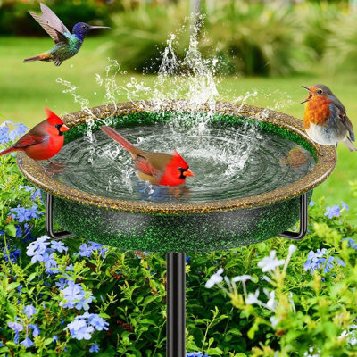 Vintage Bird Bath: Timeless Charm for Your Garden Oasis